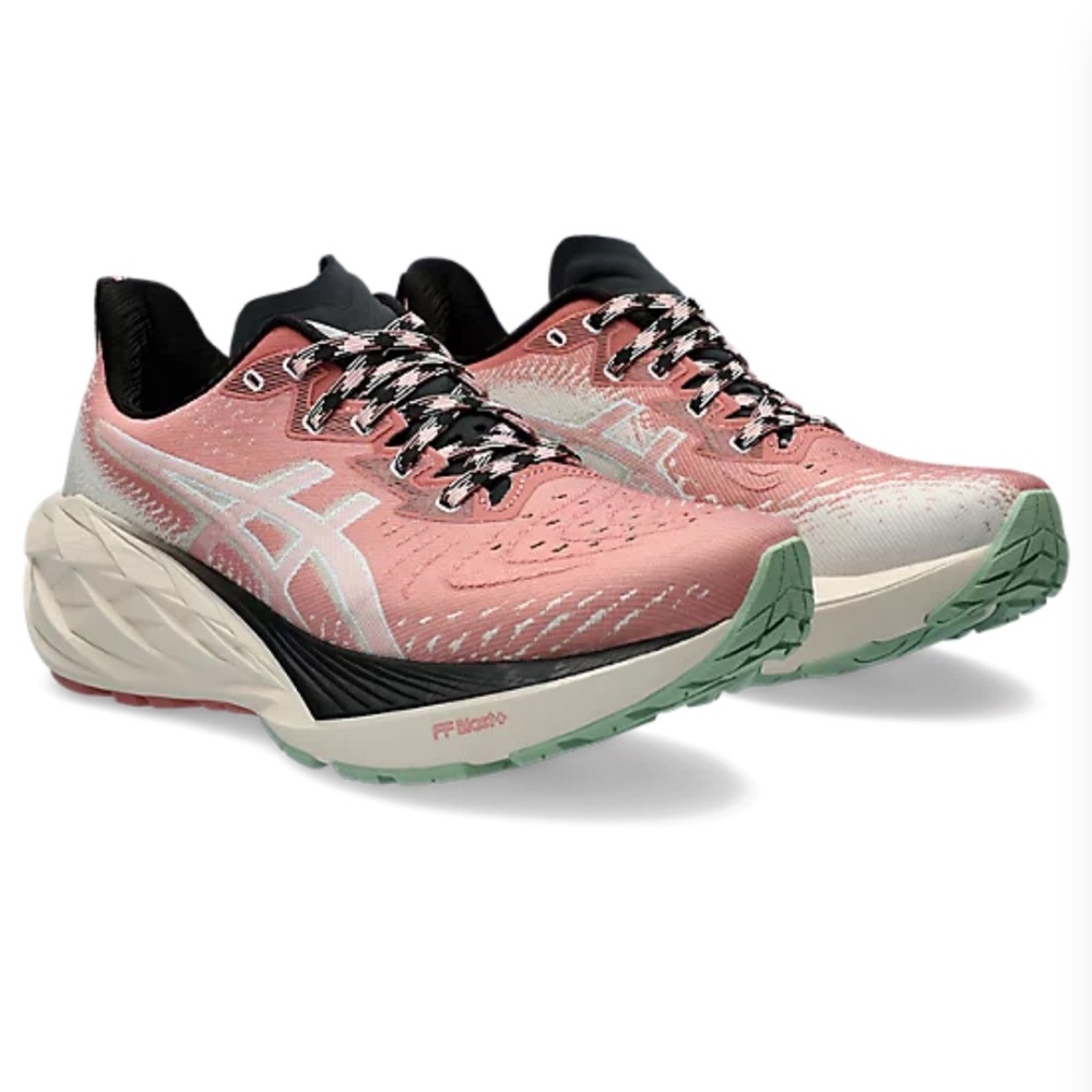Asics Novablast 4 TR Running Shoes $180 Size 10